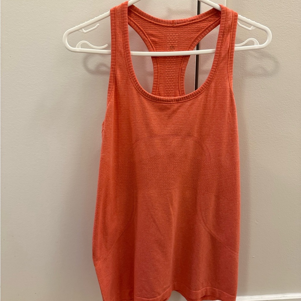 Lululemon Swiftly Tech Collection performance tank top - size S (4-6)